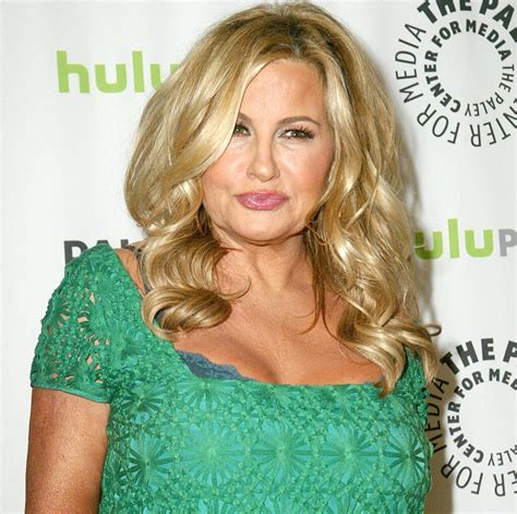 how tall is jennifer coolidge in feet|Jennifer Coolidges Height, Weight, Measurements, Bio & More